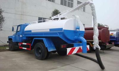 梁山吸糞車